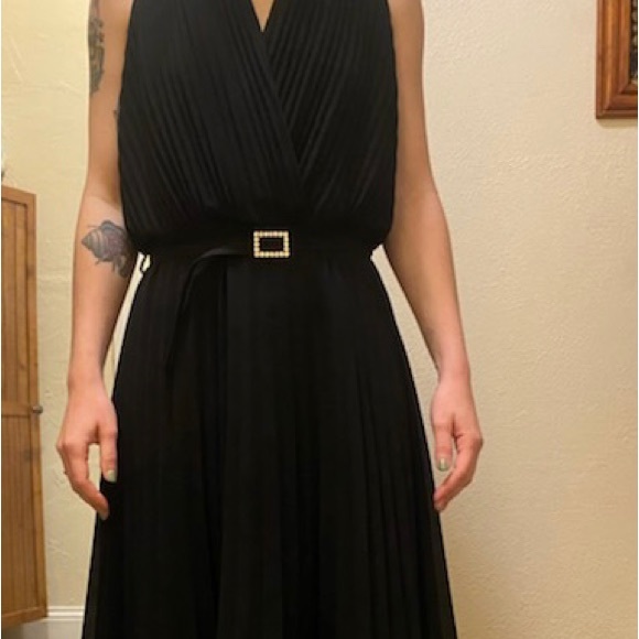 Joseph Ribkoff “Marilyn Monroe” Pleated Cocktail Dress with Rhinestone Belt - Picture 16 of 16